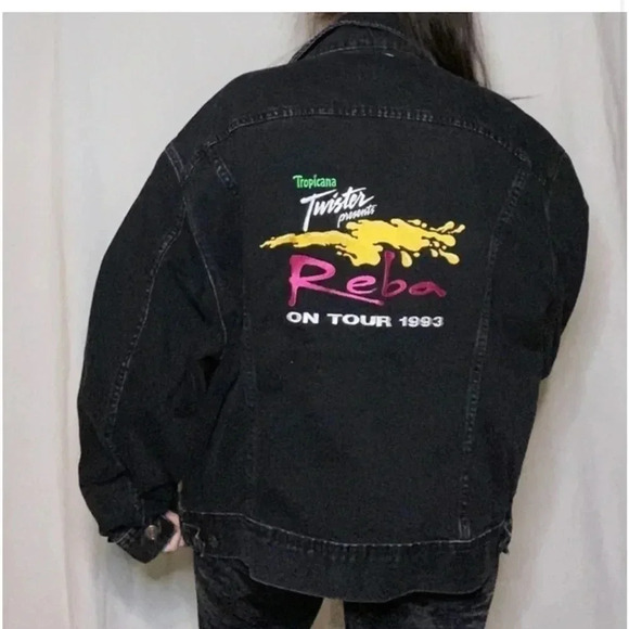 Lee Jackets & Blazers - Vintage Reba McEntire Tour 1993 Denim Jacket
